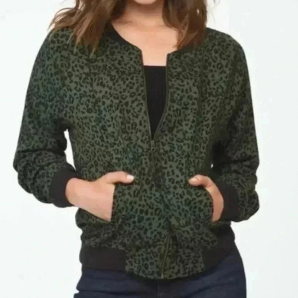 Beach Lunch Lounge Bomber Wakanda Jacket Animal Print Full Zip